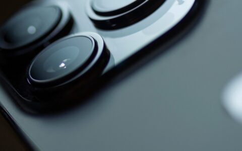 Apple predstavil nový iPhone 15, trhy to zobrali vlažne_BLOG WEBU 2023(2)